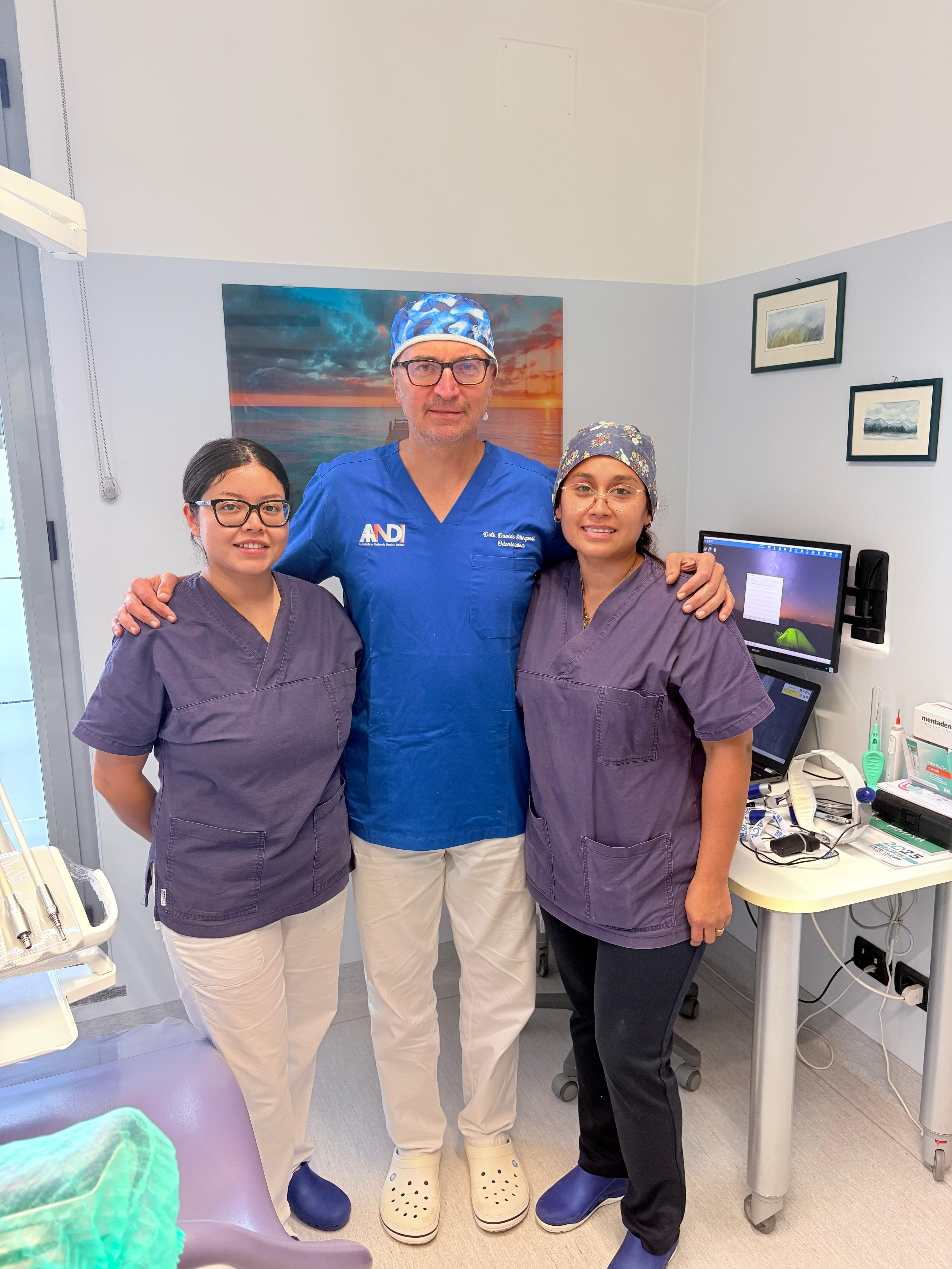 Studio Dentistico Dr. Davide Silingardi - Team